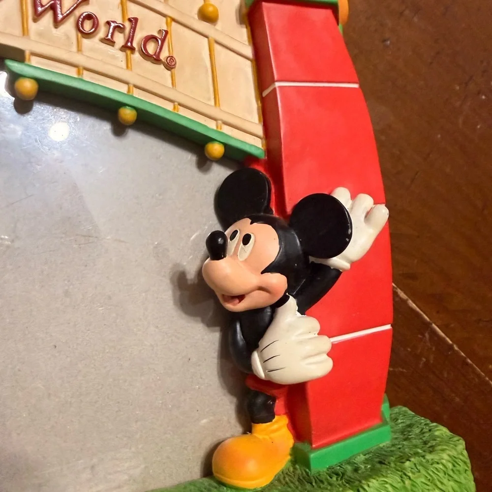 Walt Disney World Mickey and Minnie Mouse photo frame 4”x6”